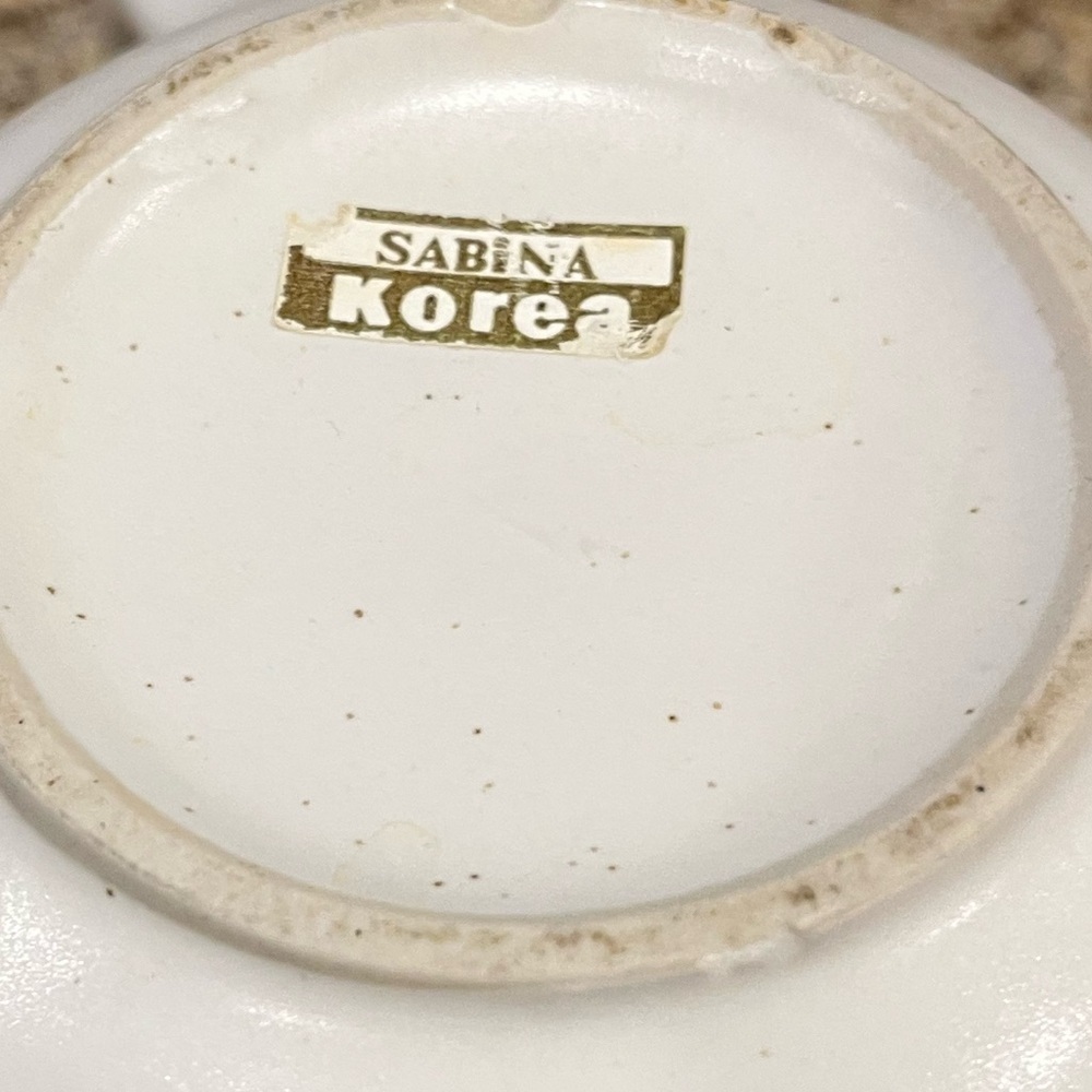 Sabina White and Light Green Mug Made in Korea 12 oz. - Picture 7 of 11